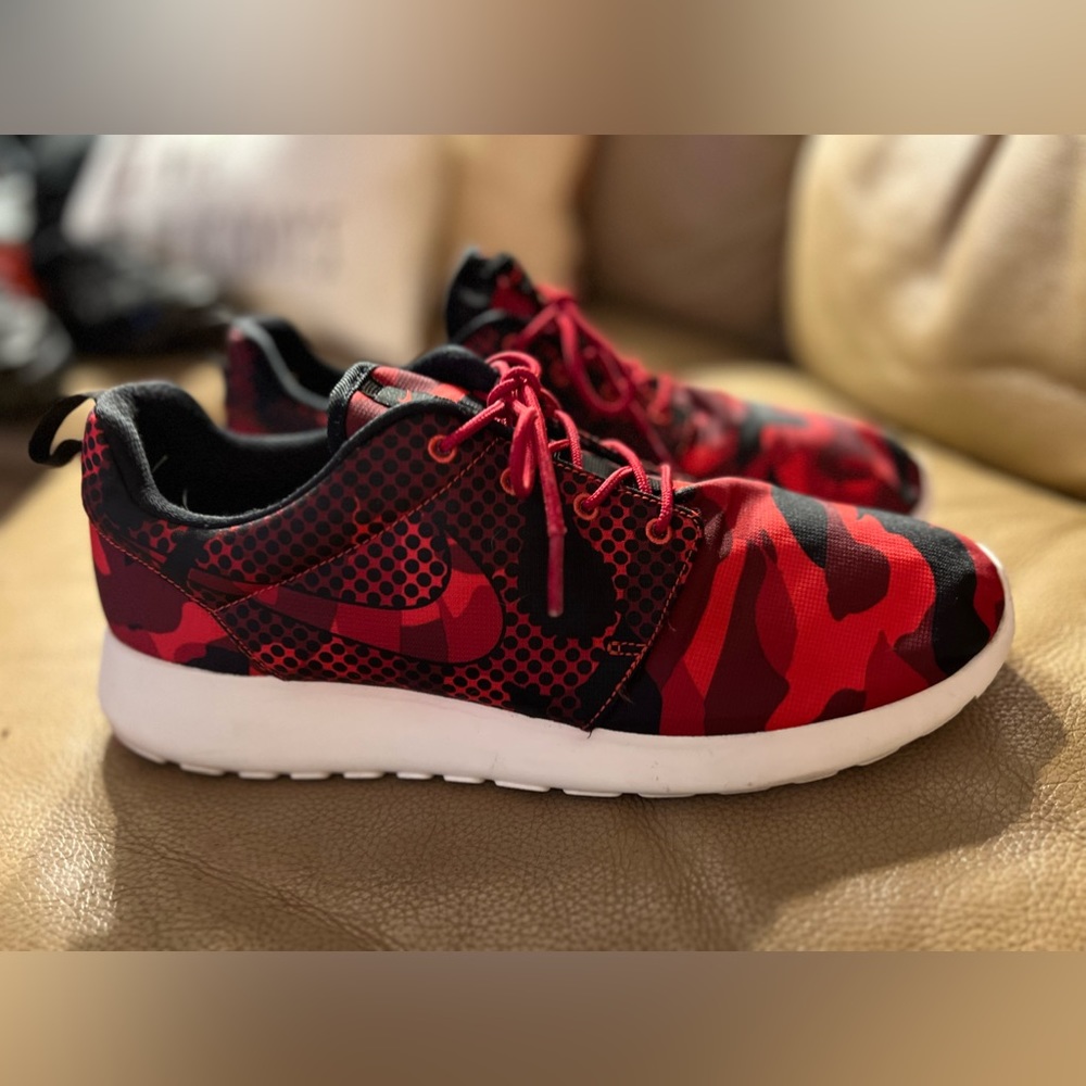 Nike Roshe Run Print Red Camo Men